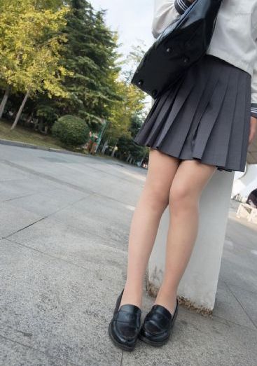 漂亮的姐姐在线_4K电影完整版