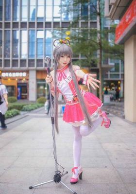 哈哈哈哈哈第一季免费观看完整版_超清高清完整版