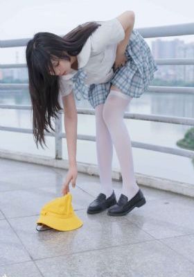 丝袜会所在线观看_1080超清免费观看