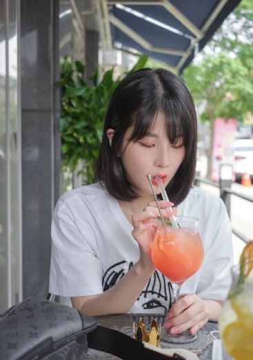 美女隐私电视剧_BD韩语手机在线看