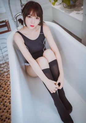 小sao货水真多把你cao烂视频_JVID性感写真