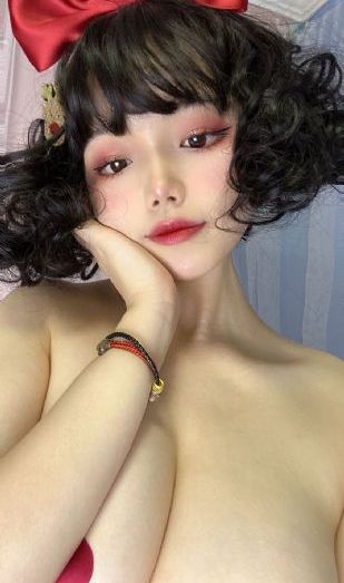 四叶草永久免费观看_老版国语字幕